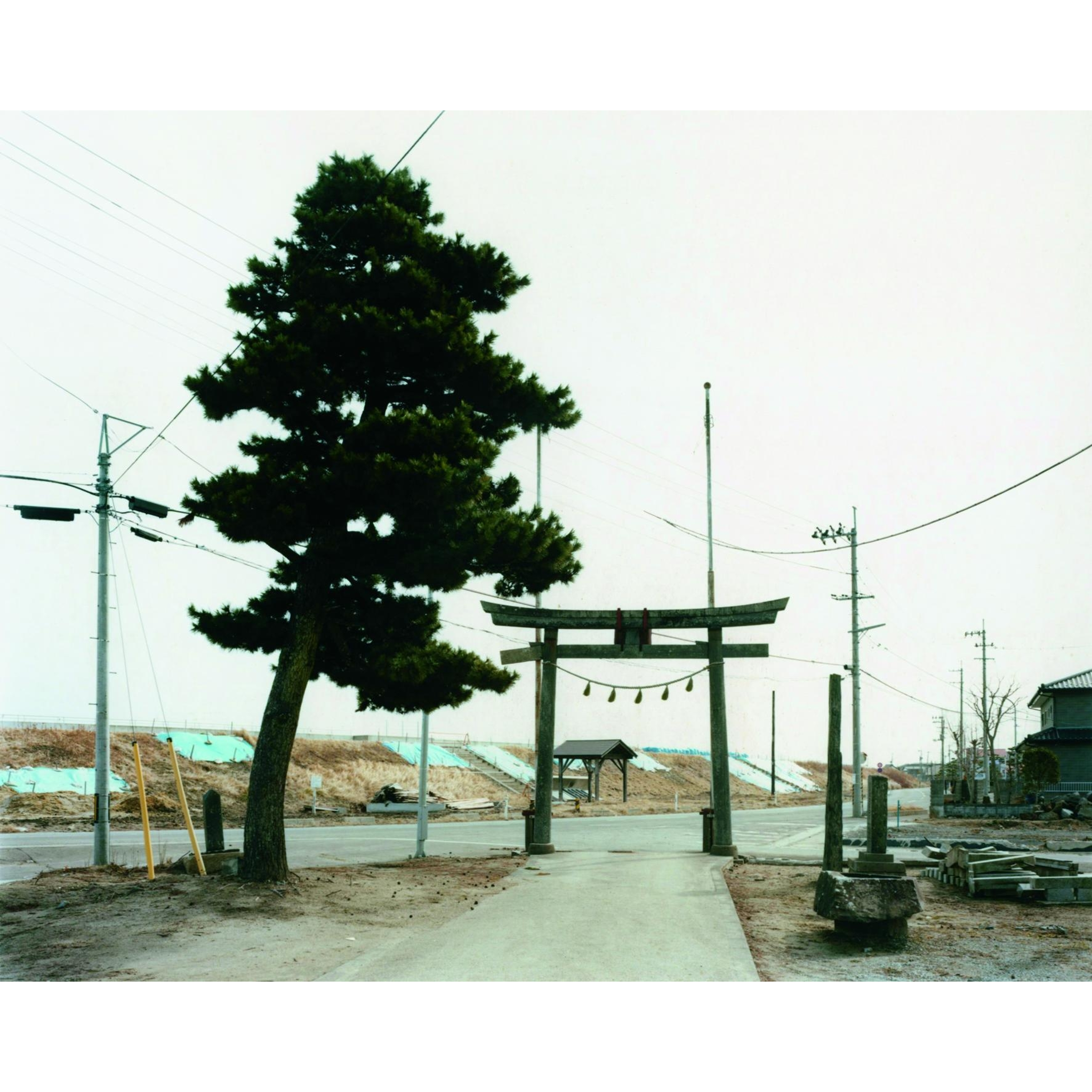 Hans-Christian Schink - Watari, Kawaguchi Shrine, Miyagi Prefecture, 2012