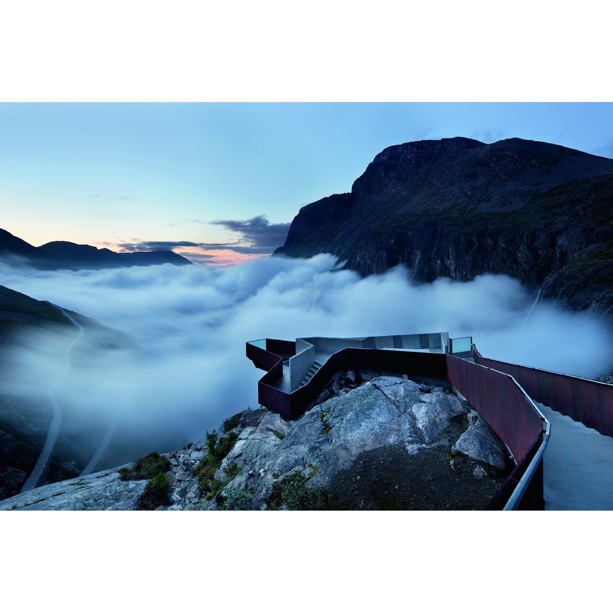 Ken Schluchtmann - Trollstigen II, 2010