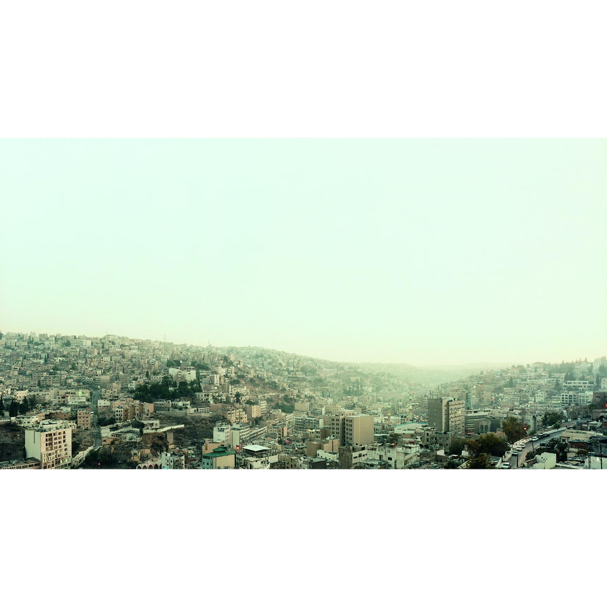 Sze Tsung Leong - Jebel Al-Ashrafiyyeh, Amman, 2007Parque El Ejido, Quito, 2010